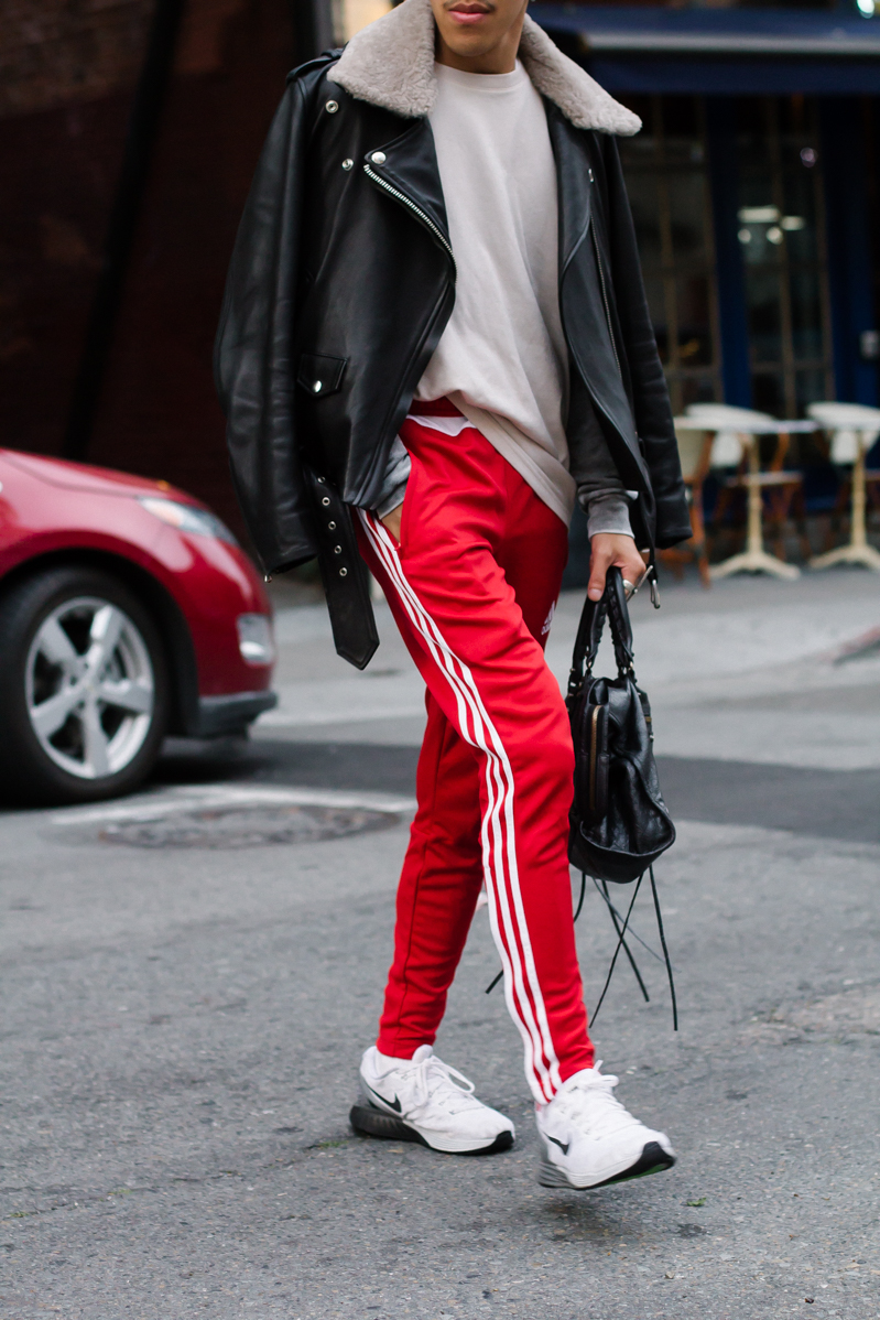 Outfits with red adidas pants hotsell