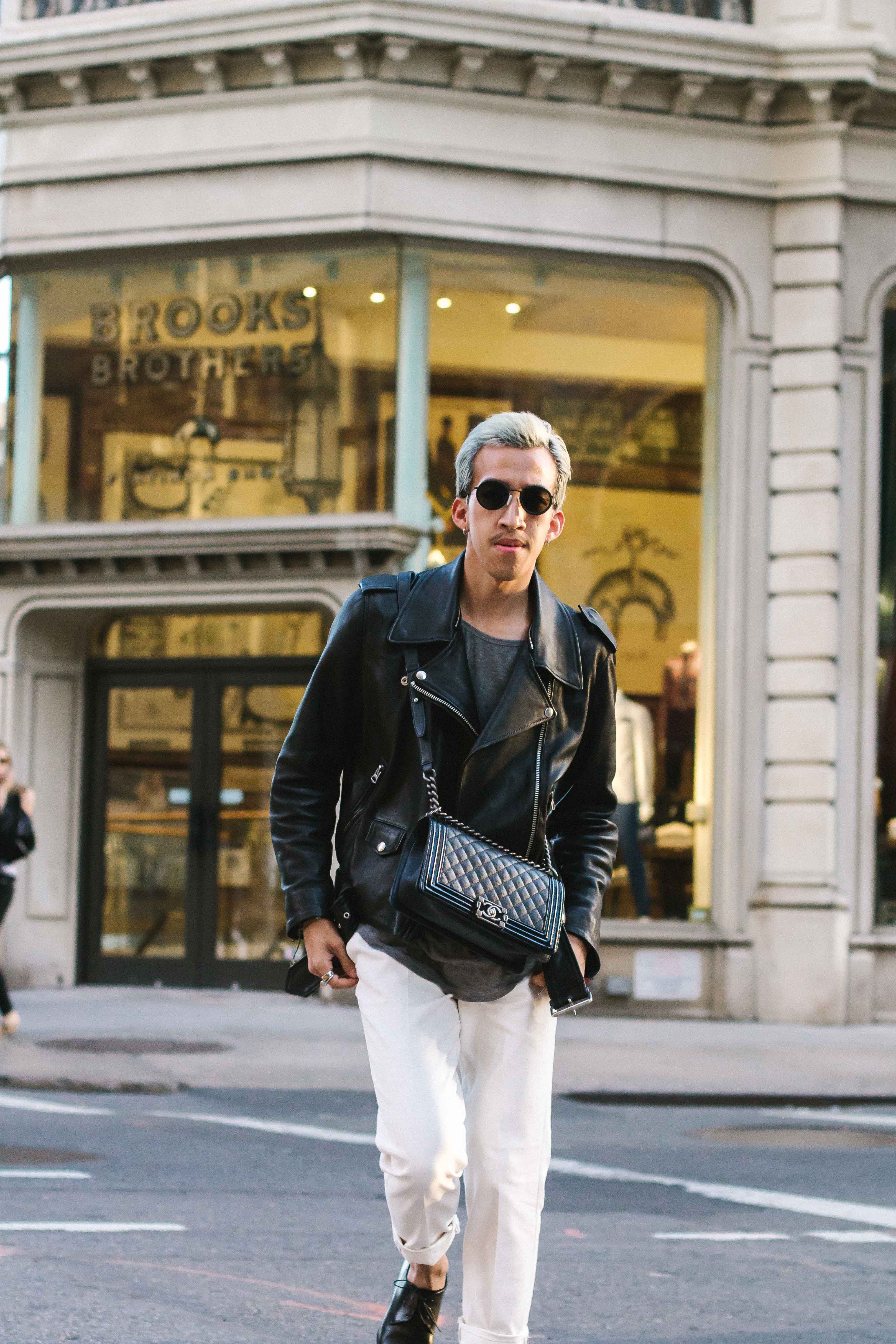 Pairing your outfit with white pants-2